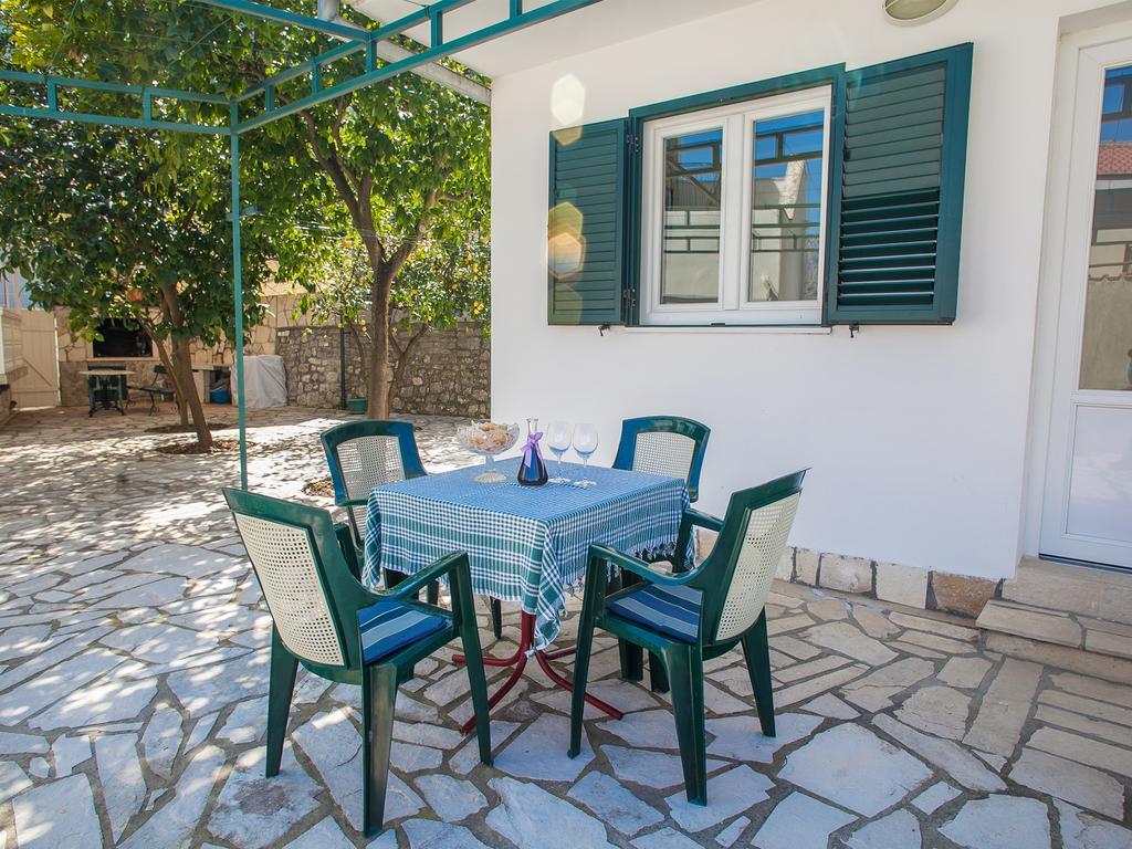 Appartement Daria Kotor
